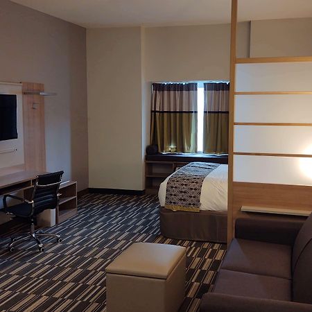 Microtel Inn & Suites By Wyndham Liberty/Ne Kansas City Area المظهر الخارجي الصورة