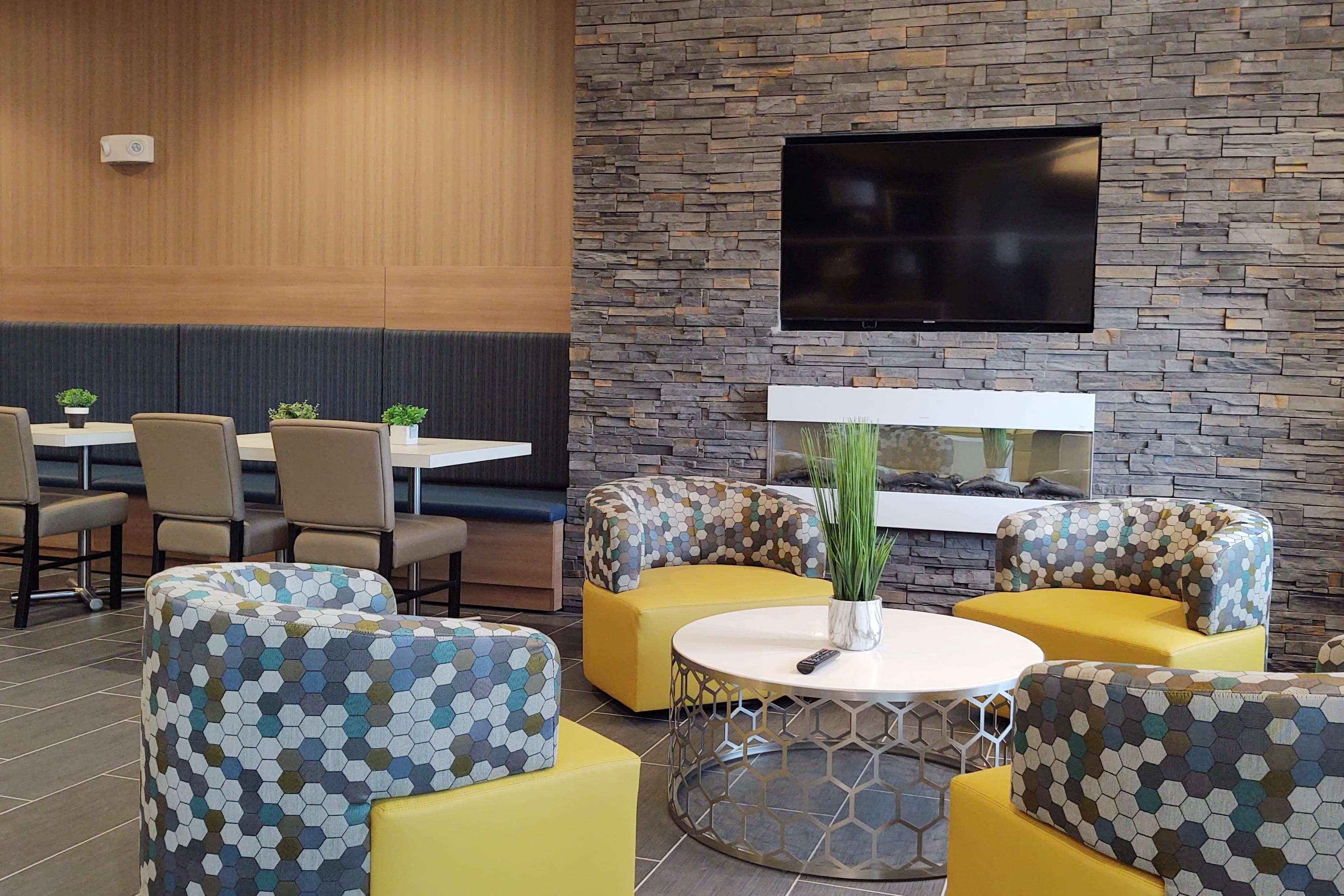 Microtel Inn & Suites By Wyndham Liberty/Ne Kansas City Area المظهر الخارجي الصورة