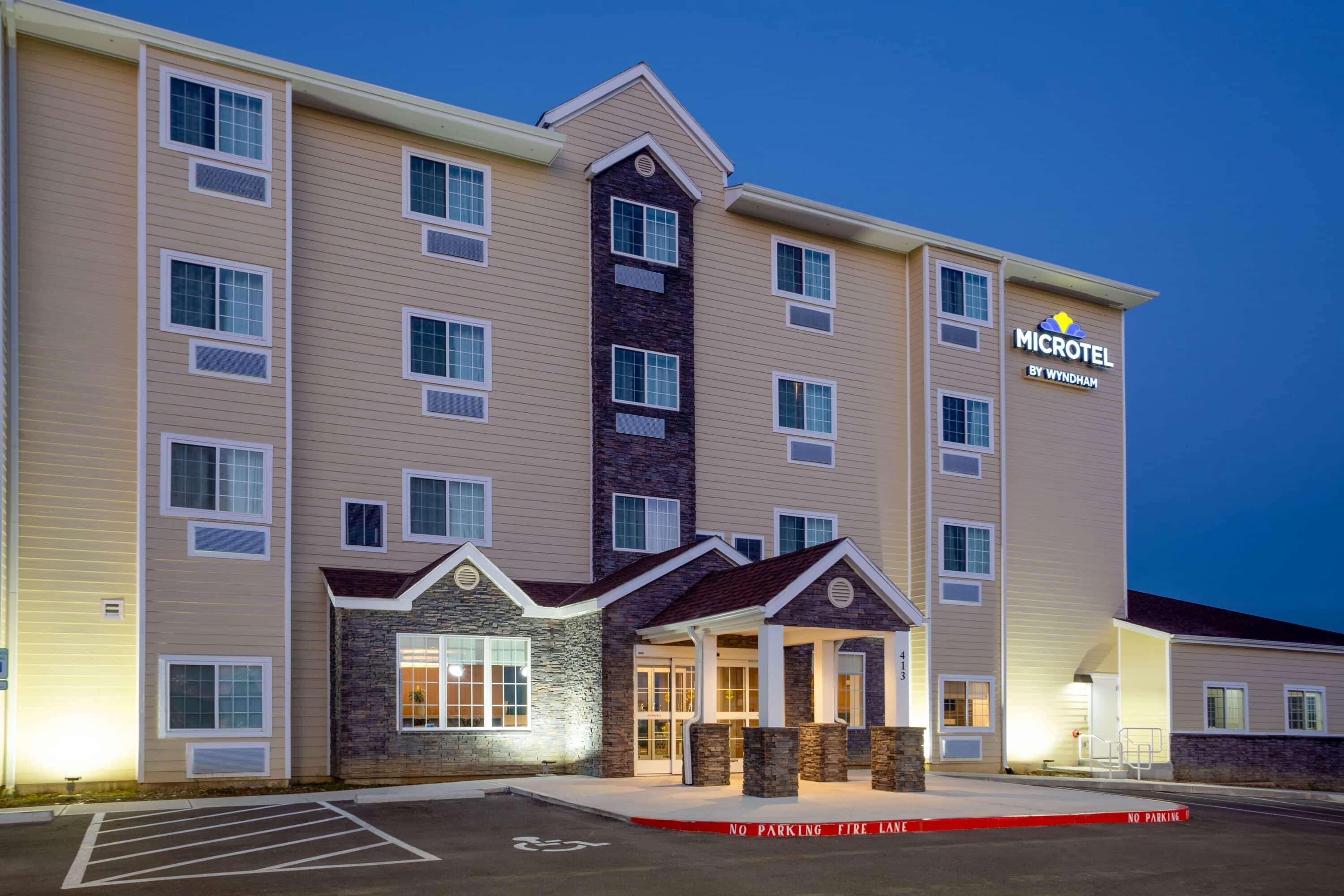 Microtel Inn & Suites By Wyndham Liberty/Ne Kansas City Area المظهر الخارجي الصورة